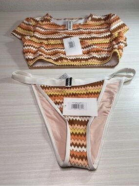 Dippin’ Daisy’s zig zag retro surf crop top bikini set S Small NWT